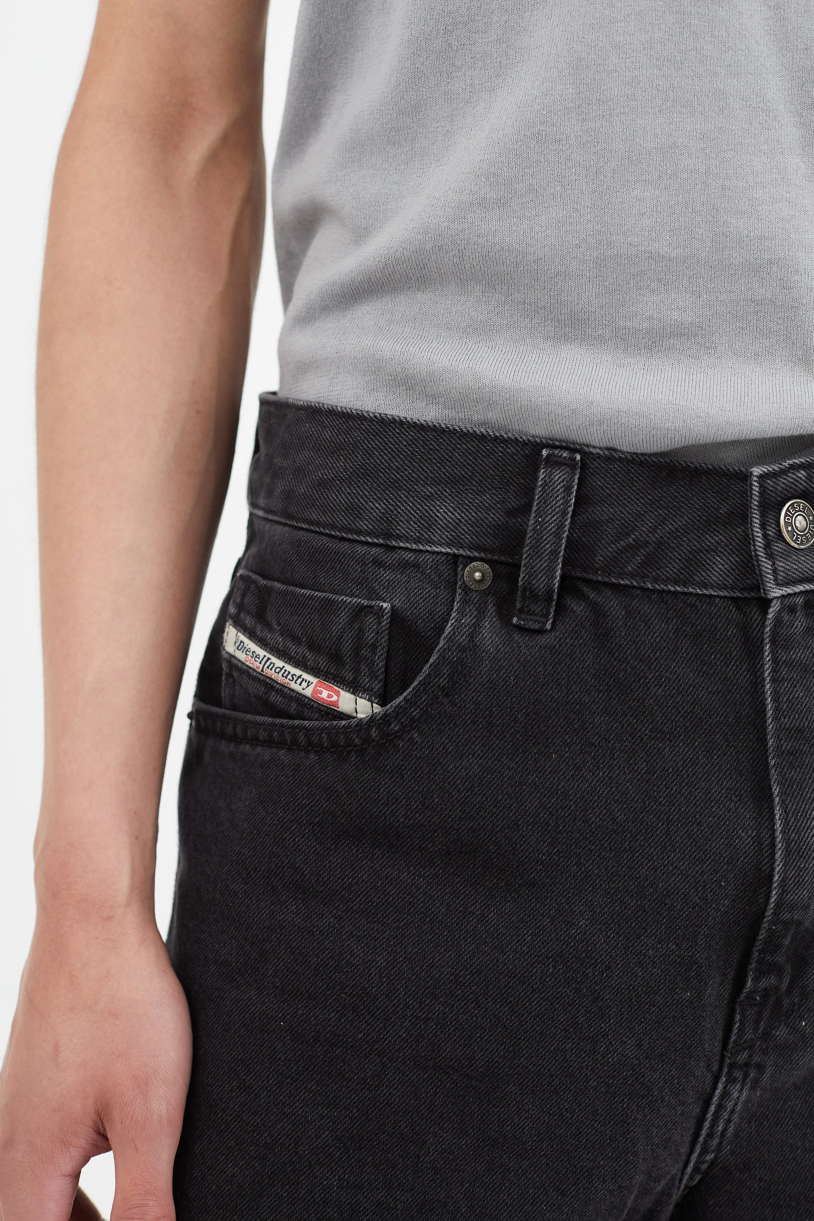 Black Denim D-Strukt Short