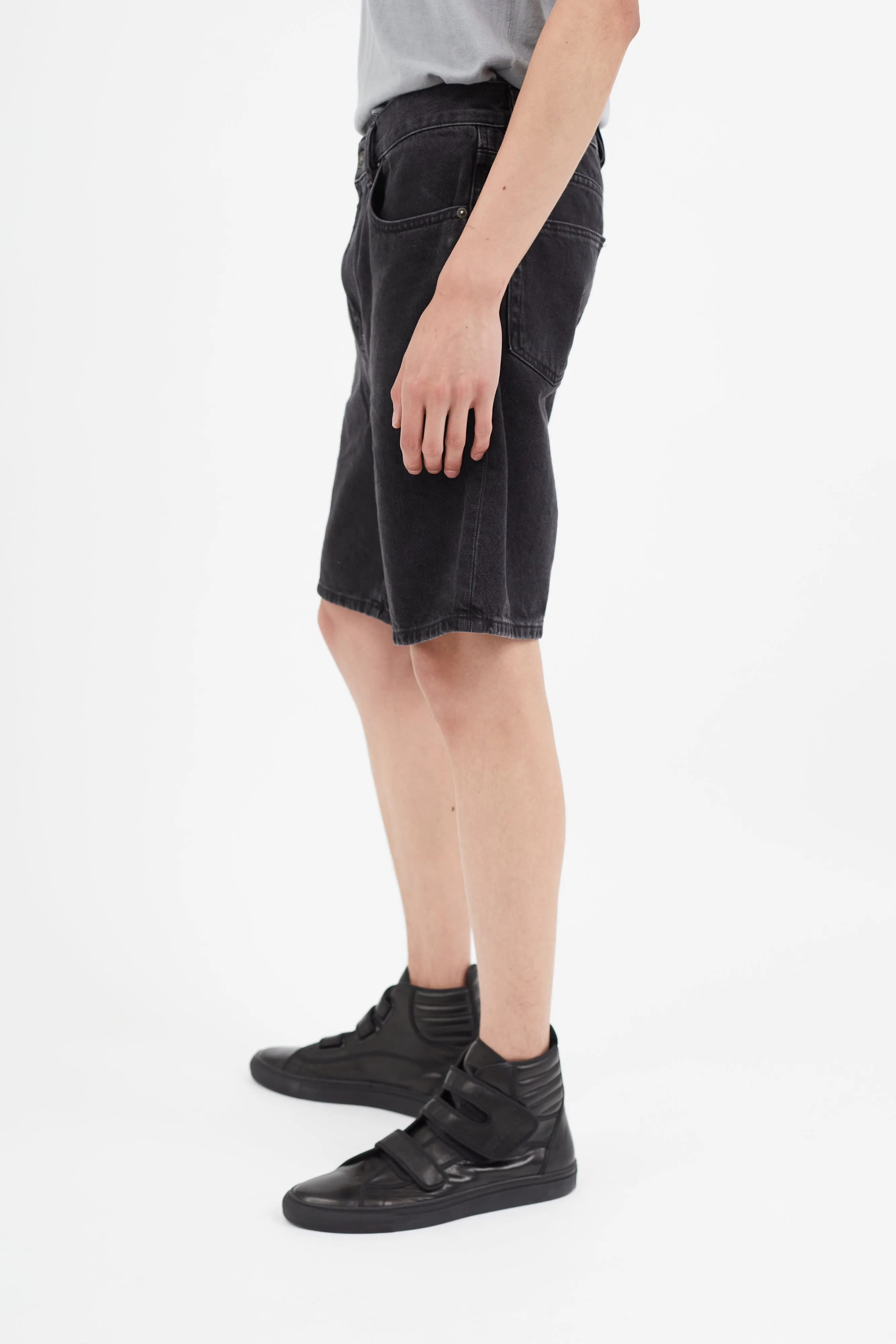 Black Denim D-Strukt Short