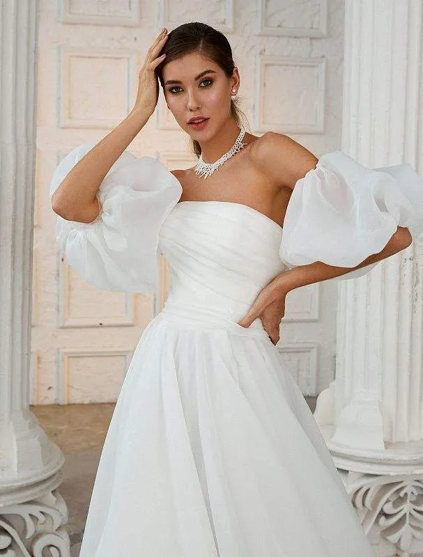 Duck White Wedding Dress