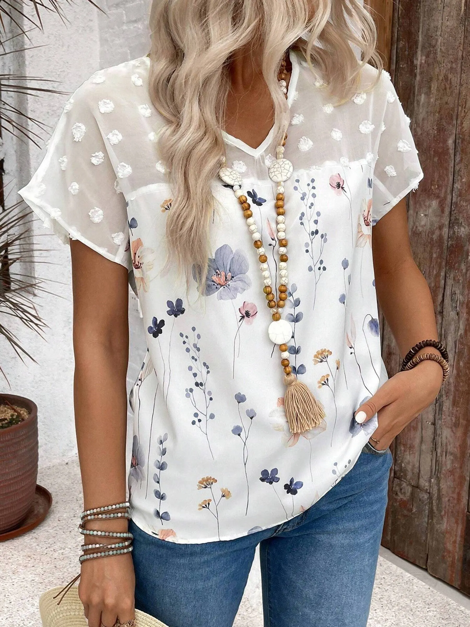 V-neck Printed Lace Patchwork Short Sleeved Top