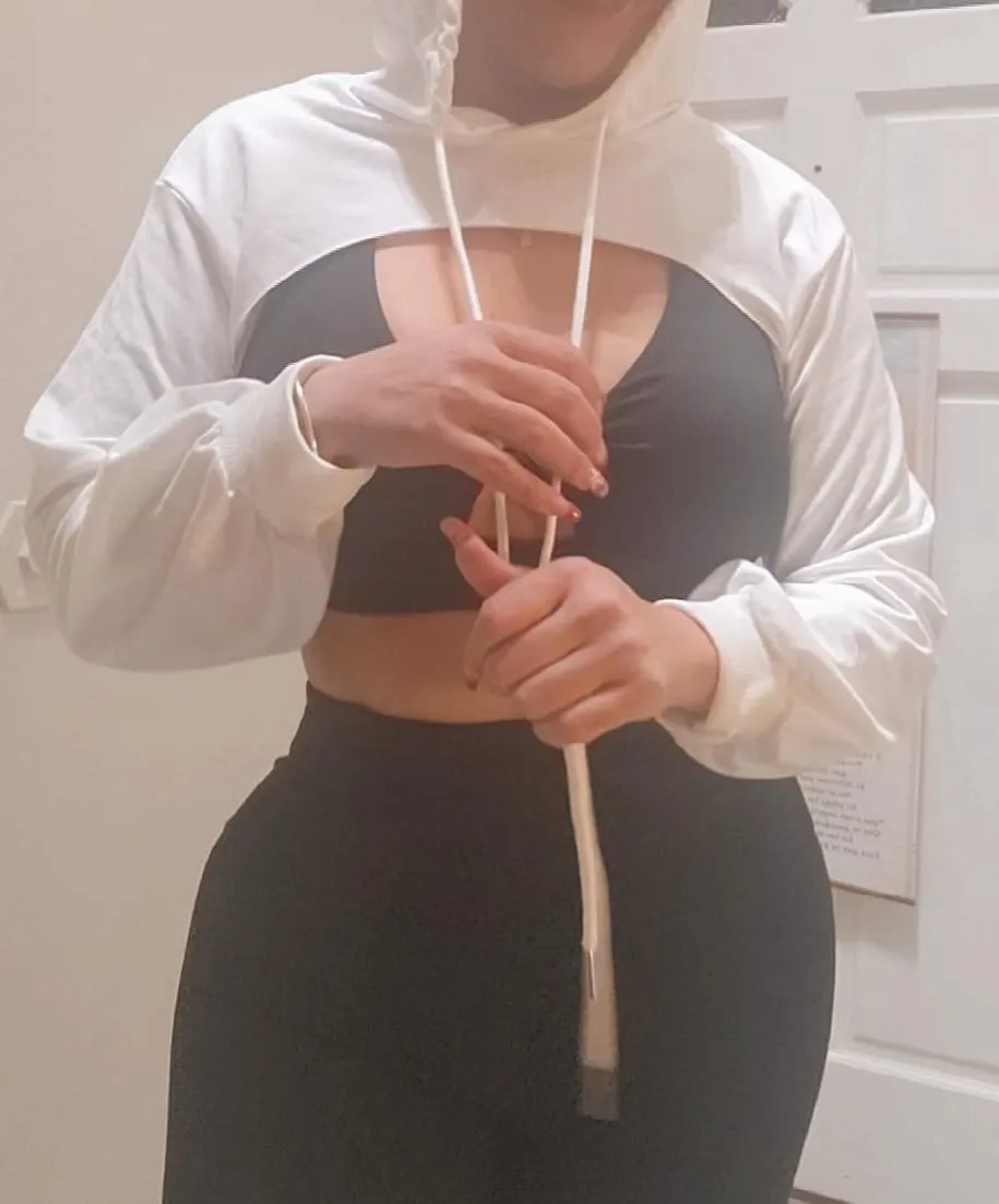 Wolf Cropped Sweater